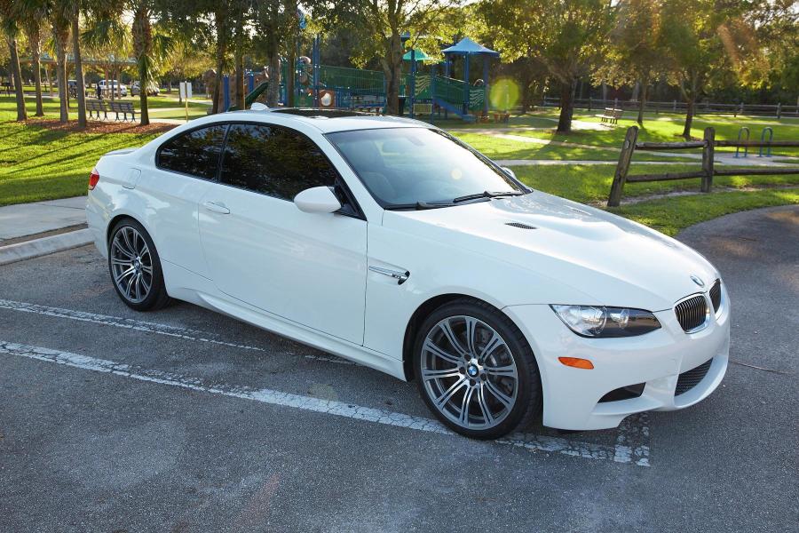  BMW M3 Coupe (E92) 2008 года  (фото 22 из 83)